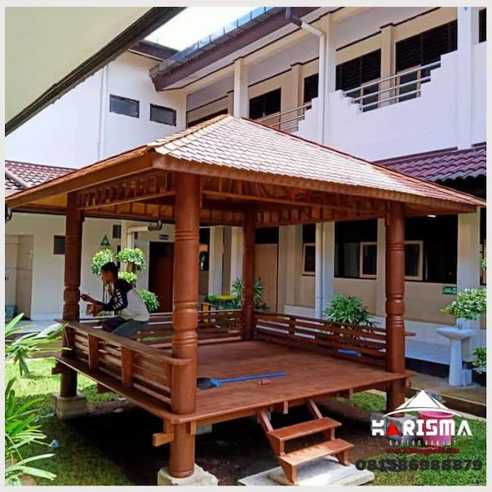 Gazebo Kayu Kelapa